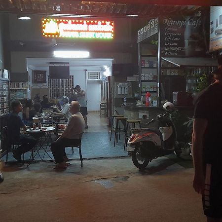 Naraya Guesthouse Phnom Penh Bagian luar foto