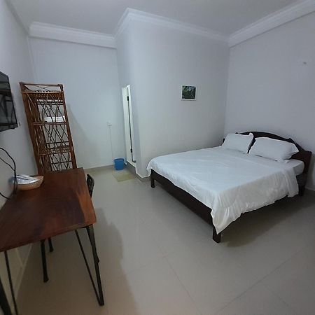 Naraya Guesthouse Phnom Penh Bagian luar foto