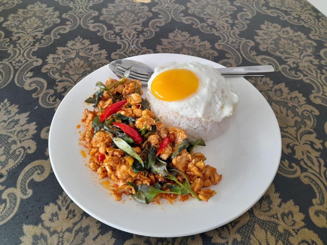 Naraya Guesthouse Phnom Penh Bagian luar foto